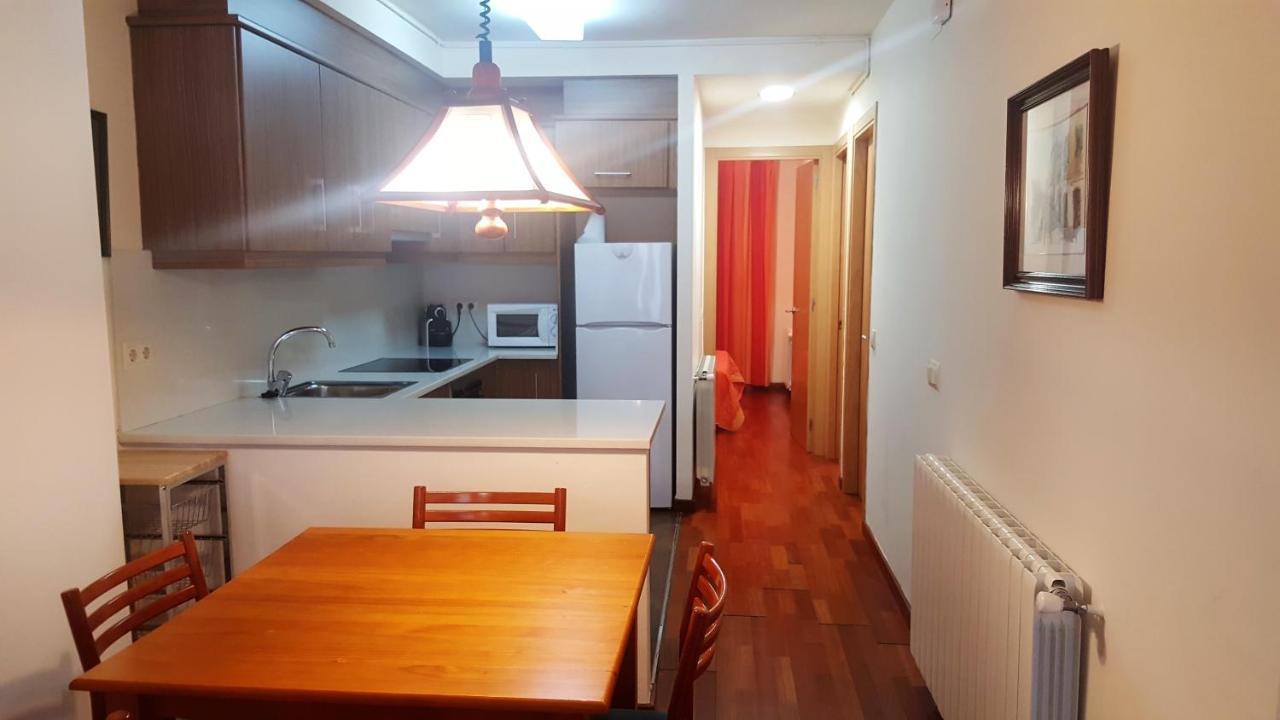 Can Marxant, Centrico, Servicios Al Lado Y Cruce De Senderos Molló Exterior foto